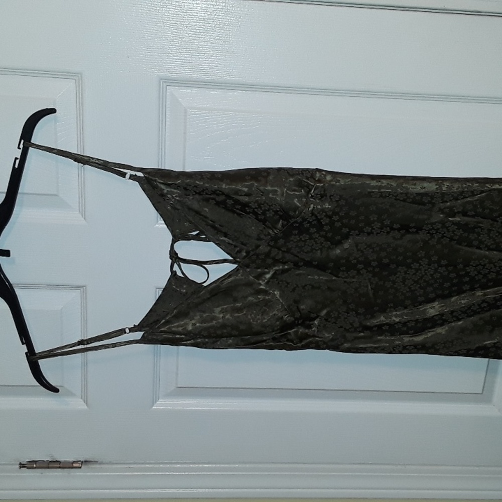 AUGUSTE the Label Cyd Midi Slip Dress floral Khaki Olive XXL tie back BNWT Satin - Picture 9 of 16